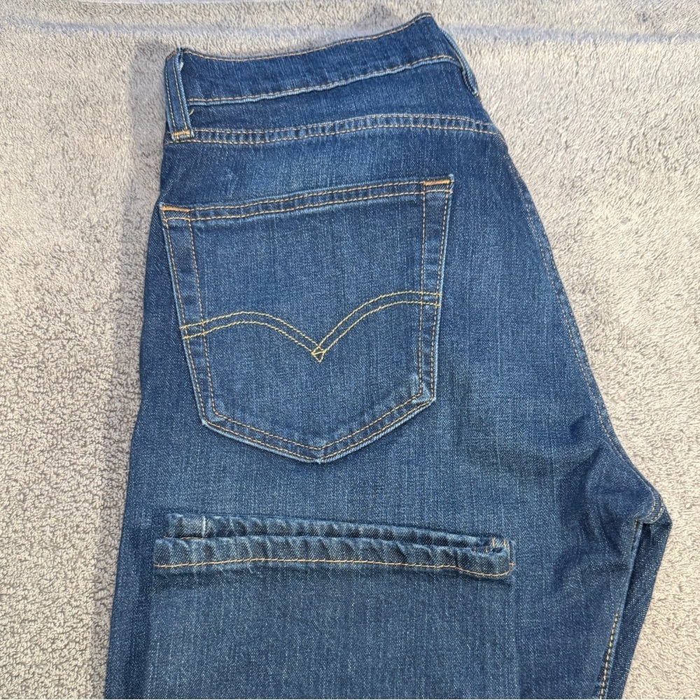 Levis 31w
Brand new - Picture 2 of 2